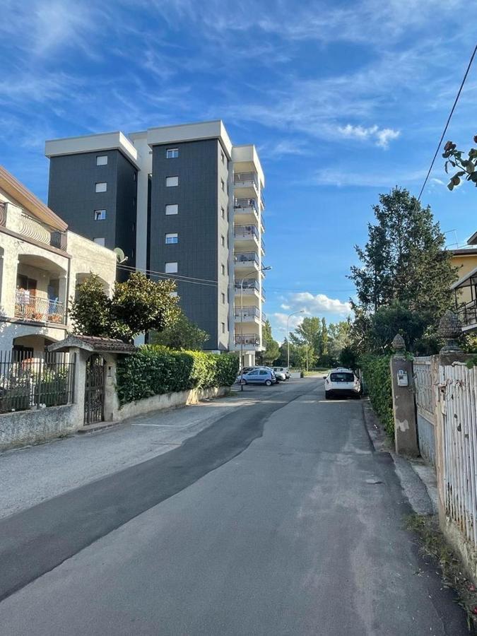 Mini B&B - Enrico Fermi レンデ エクステリア 写真