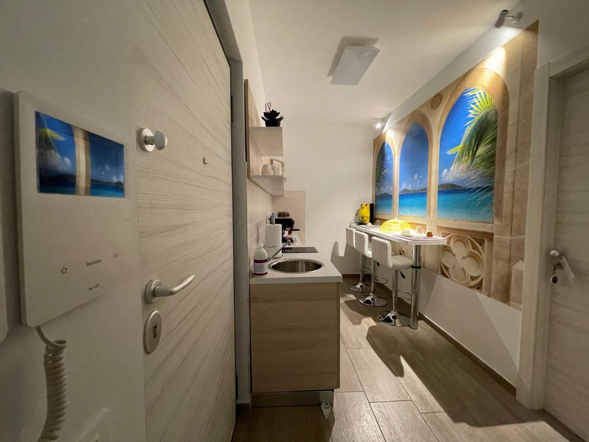Mini B&B - Enrico Fermi レンデ エクステリア 写真